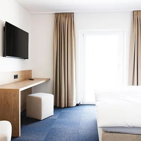 Decker Guest house Paldau